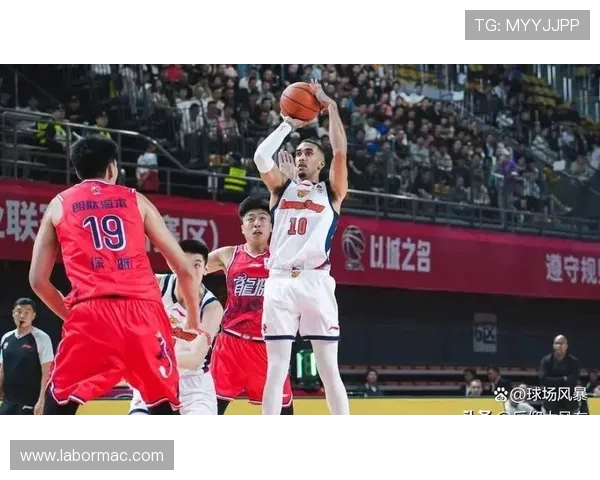 潘江谈张宁腿部轻伤复出成疑今晚比赛出战待定状态观察中山西队